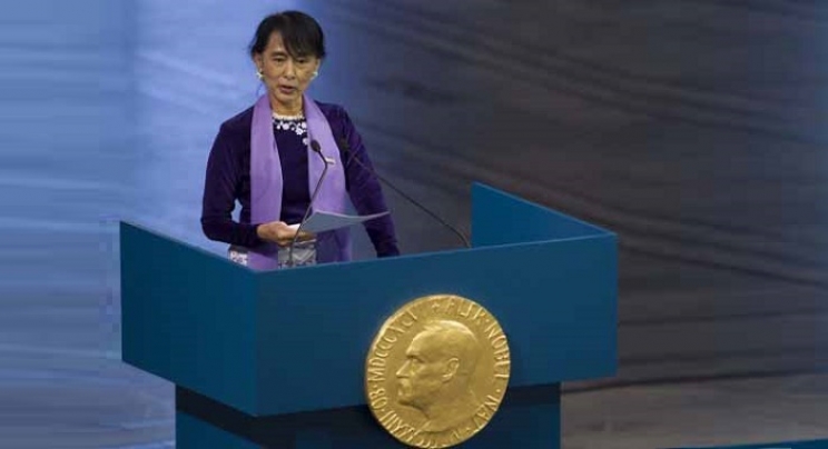 Nobelov komitet neće oduzeti nagradu Aung San Su Ći