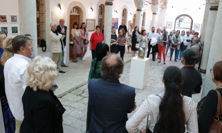 U Hanikahu otvorena izložba 'Umjetnici Sarajevu'
