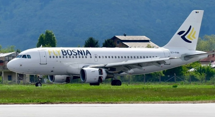 Bosanske hadžije po prvi put putuju domaćom avio-kompanijom: Prva tri aviona s bh. hadžijama sletjela u Medinu, danas će biti organizirana još tri leta