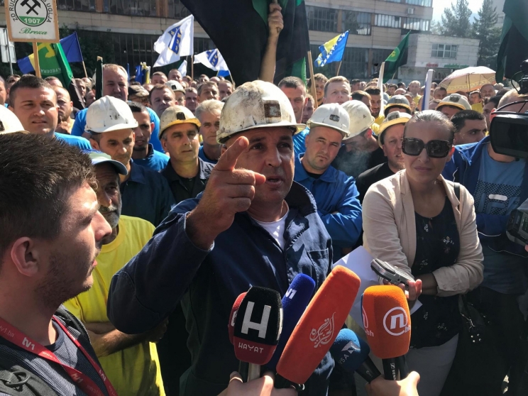Predstavnici rudara ušli u Vladu FBiH, blokiran saobraćaj