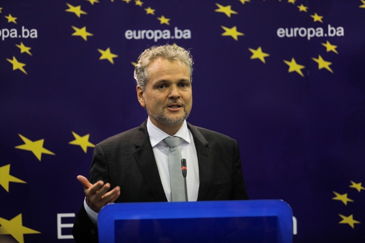 Novi šef Delegacije EU Johann Sattler: Neprihvatljivo veličanje ratnih zločinaca