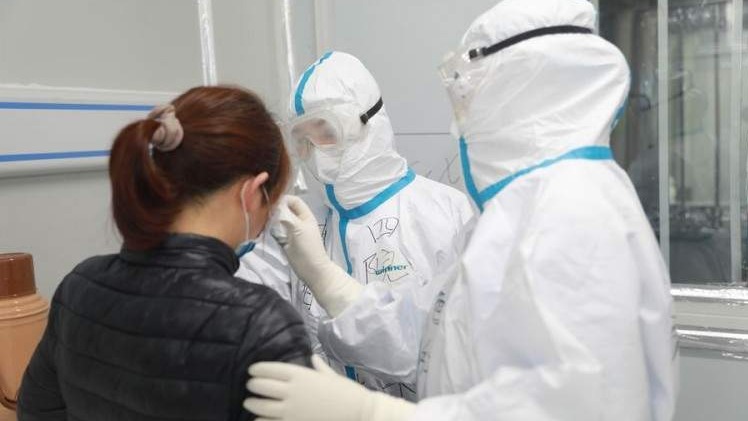 Zvaničnik: Prestanak novih slučajeva koronavirusa do kraja marta u Wuhanu