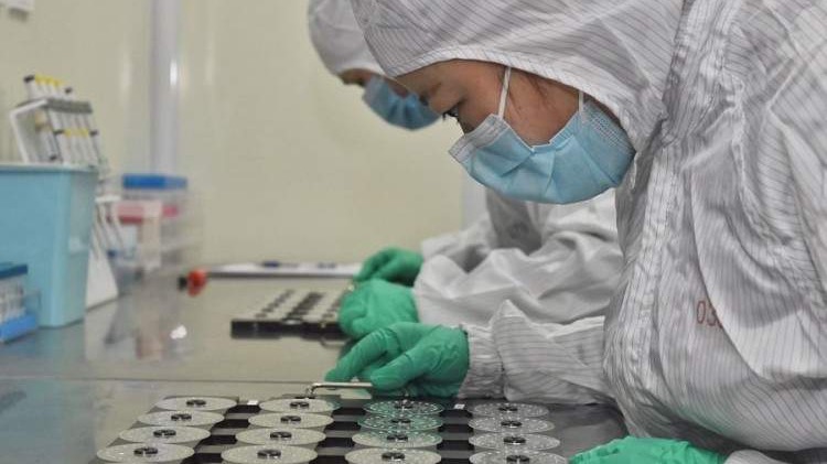 Vakcina za koronavirus mogla bi uskoro biti testirana na ljudima u Britaniji