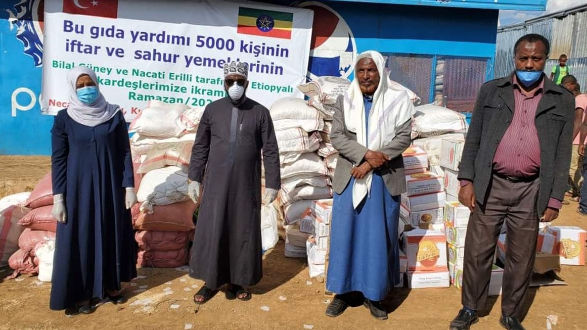 Dobri ljudi iz Kanade muslimanima u Etiopiji poslali 50 tona hrane za ramazan