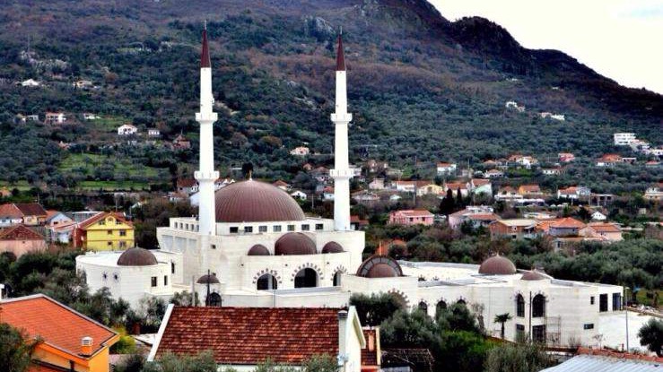 Crna Gora: Od sutra namazi u džamijama uz obavezne mjere zaštite