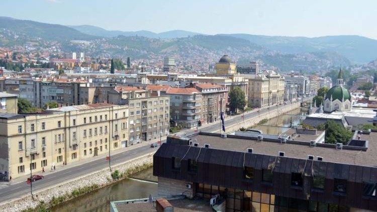 Nema novih slučajeva ni oboljelih od COVID-19 u Kantonu Sarajevo