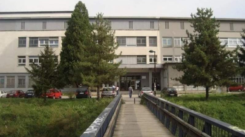 Koronavirus "ušao" na Farmaceutski fakultet u Tuzli, provjeravaju se kontakti