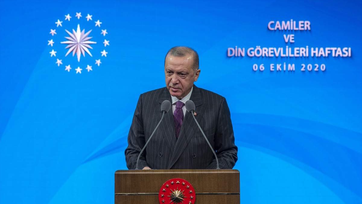 Erdogan: Macronova izjava da je islam u krizi otvorena provokacija