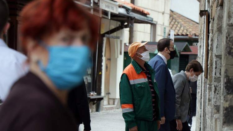 U Kantonu Sarajevo 250 novozaraženih koronavirusom, zabilježen još jedan smrtni slučaj