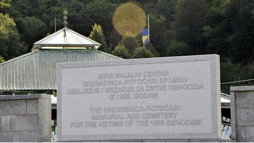 Delegacija Vlade KS u Potočarima: Podrška Memorijalnom centru Srebrenica ne smije izostati
