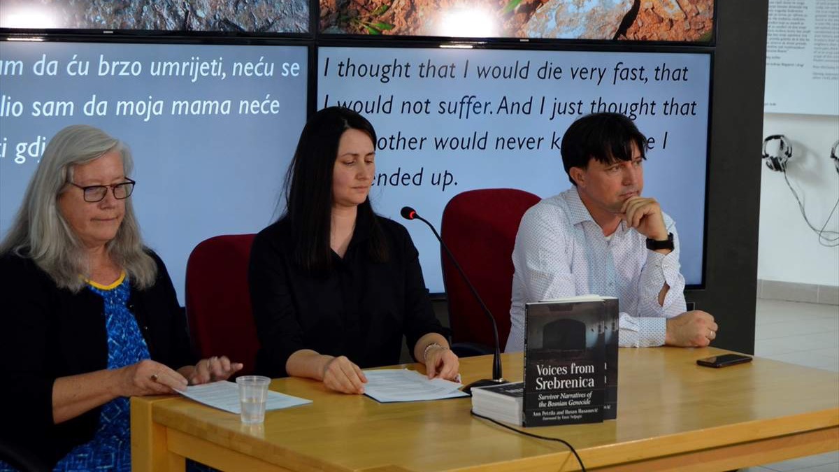 Promovisana knjiga „Voices from Srebrenica: Survivor Narratives of the Bosnian Genocide“