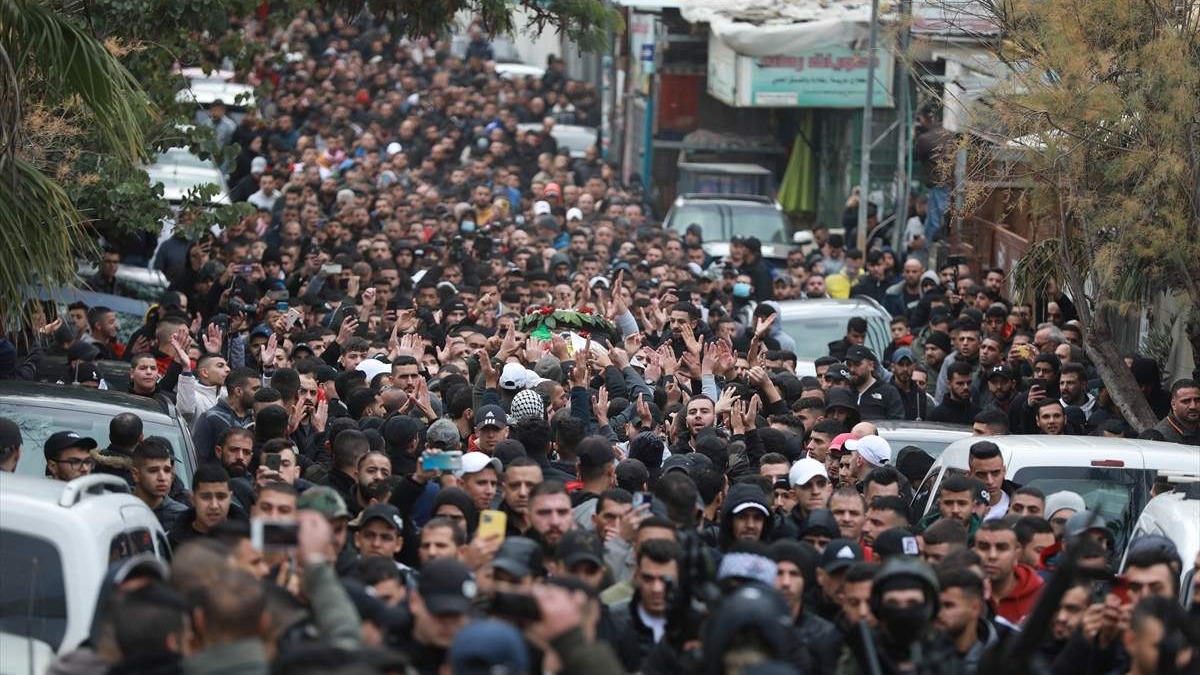Zapadna obala: Hiljade ljudi na sahrani mladog Palestinca kojeg su ubile izraelske snage