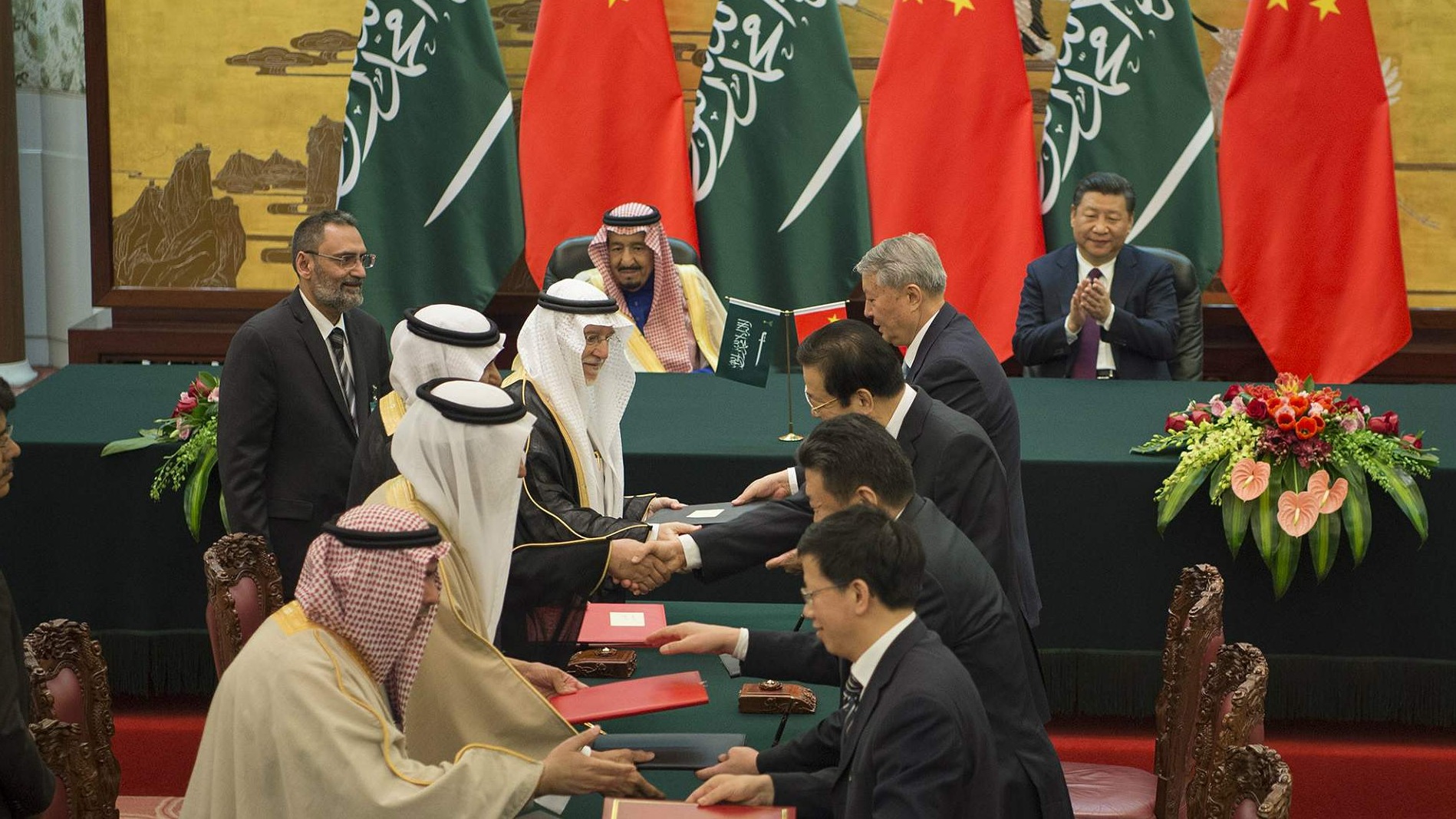 Saudijska Arabija pregovara s Kinom o prodaji nafte u juanima