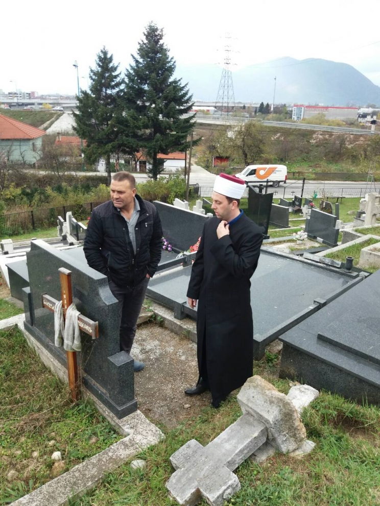 Medžlis IZ Sarajevo osudio skrnavljenje pravoslavnog groblja u Briješću