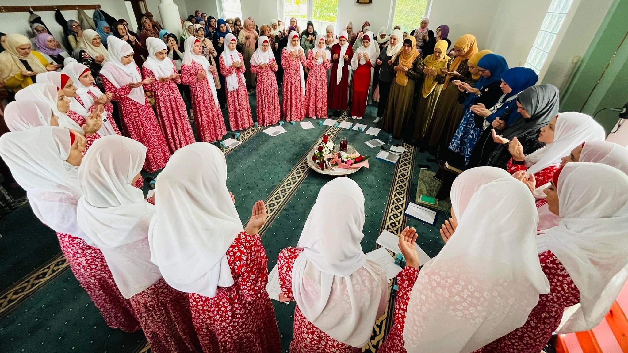 MIZ Tuzla: Mevlud za žene proučen u džamiji u Solini