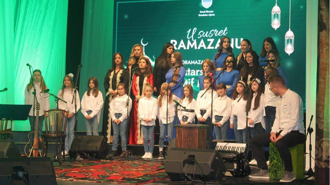 Koncertom Ilahija i kasida počeli programi Manifestacije "Ramazan u Mostaru"