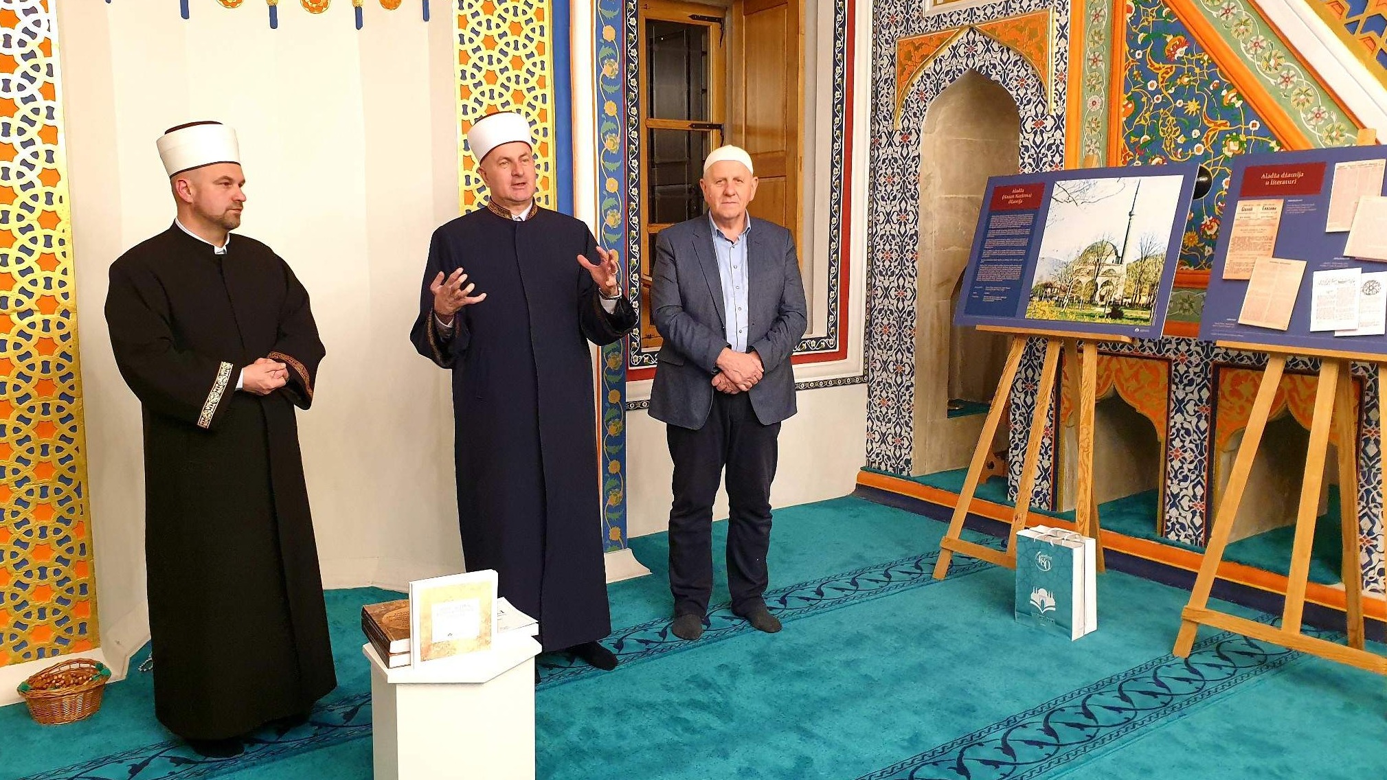 U Foči otvorena izložba "Aladža (Hasan Nazirova) džamija"