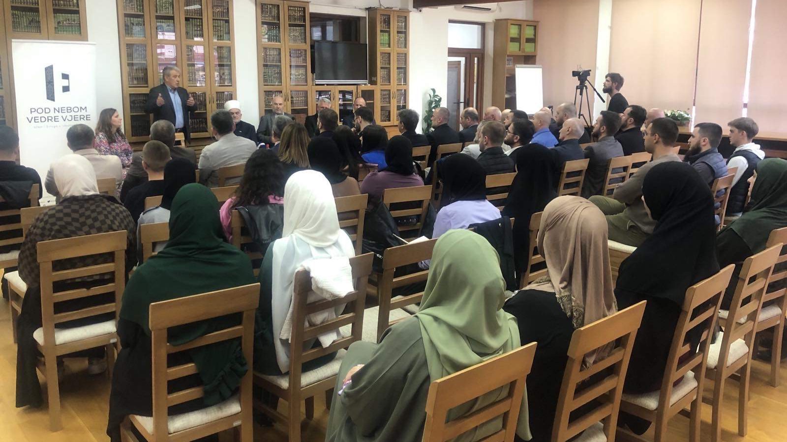 Projekat "Pod nebom vedre vjere - Islam i Evropa u iskustvu Bosne" predstavljen u Novom Pazaru