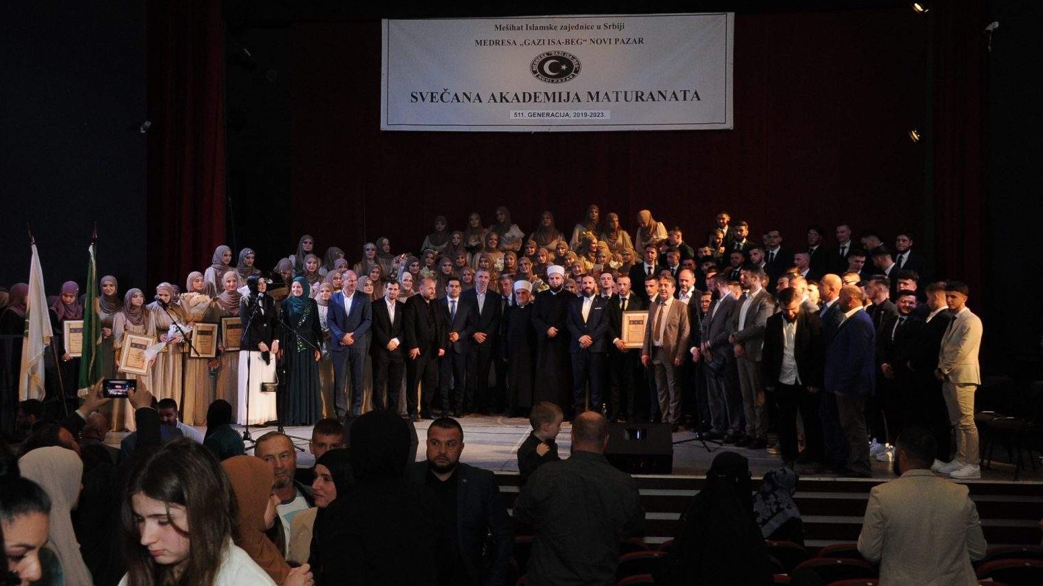 Održana svečana akademija 511. generacije maturanata Medrese "Gazi Isa-beg" 