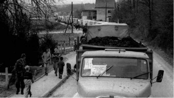 Pljačka i ubistva pred kamerama: Na današnji dan prije 30 godina napadnut "Tuzlanski konvoj spasa"