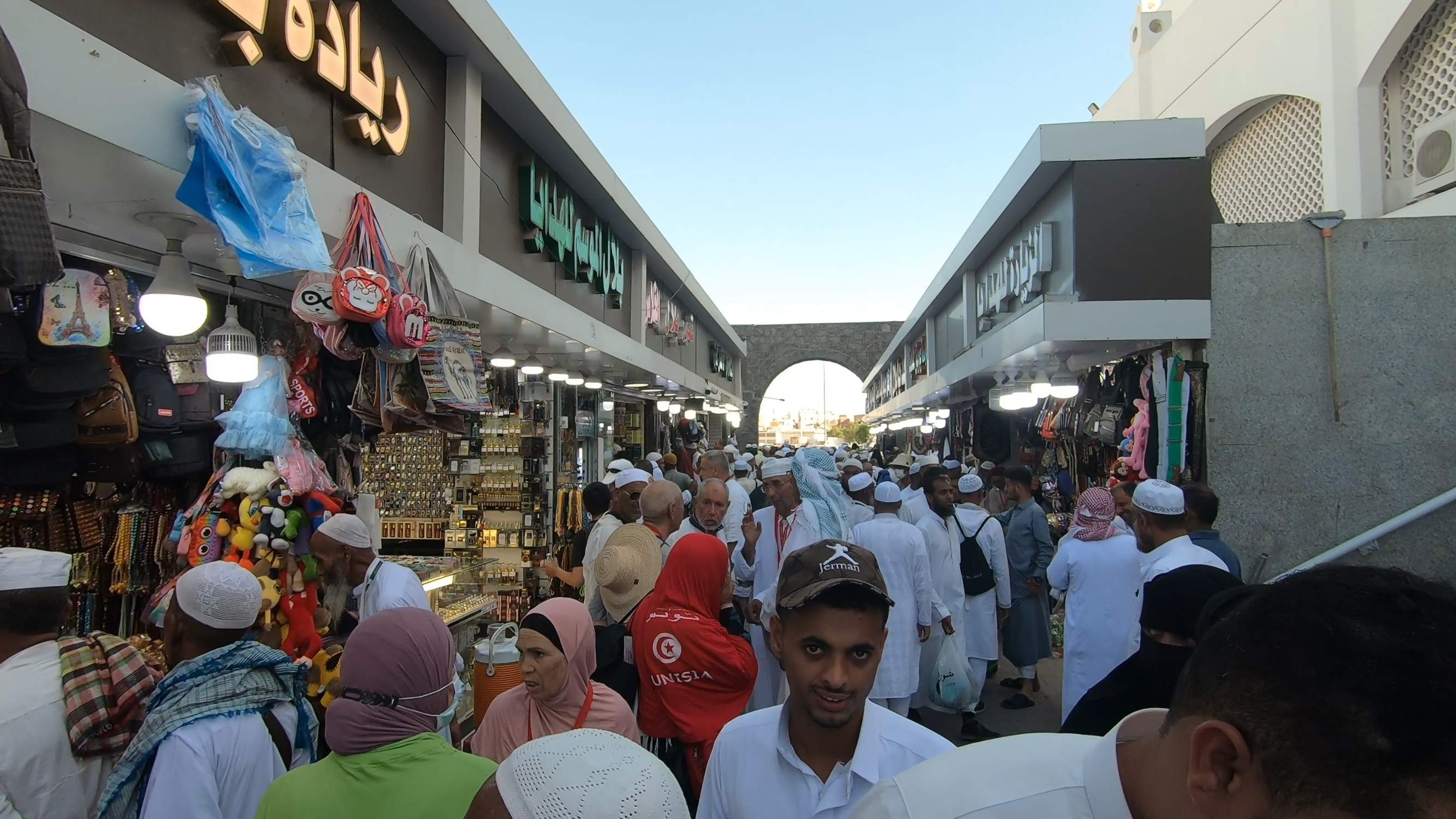 "Bilalov bazar" je najbolje mjesto za cjenkanje i kupovinu poklona u Medini