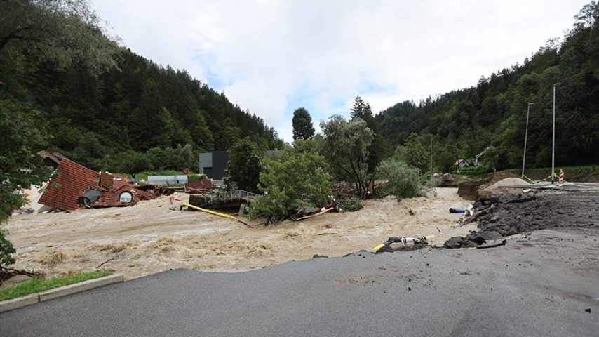 NATO šalje pomoć poplavama pogođenoj Sloveniji