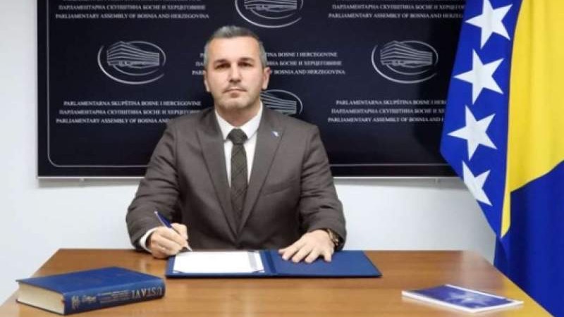 Čaušević: Vijeće ministara Bosne i Hercegovine mora proglasiti dan žalosti