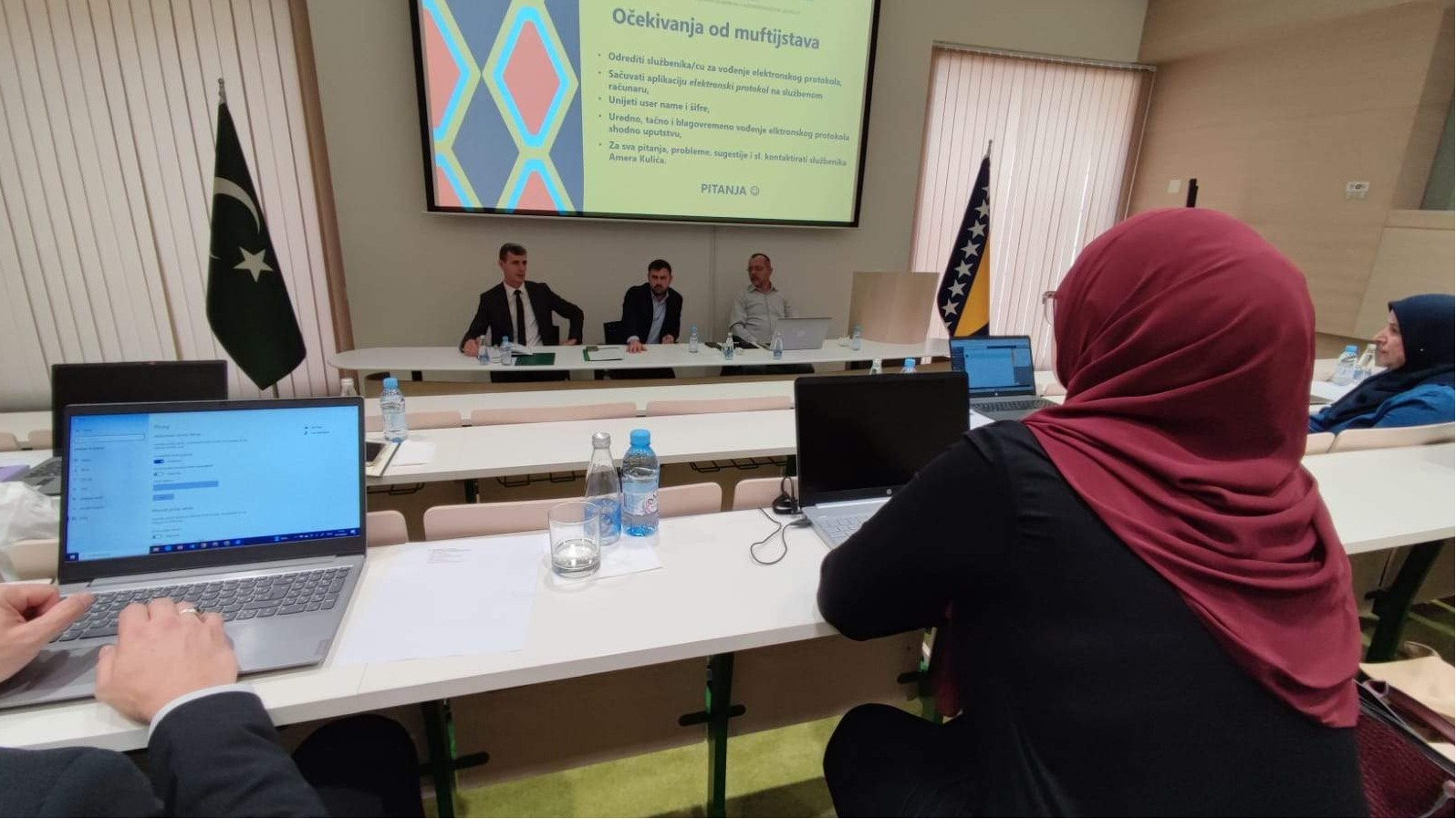 Održana edukacija o korištenju elektronskog protokola Islamske zajednice u BiH