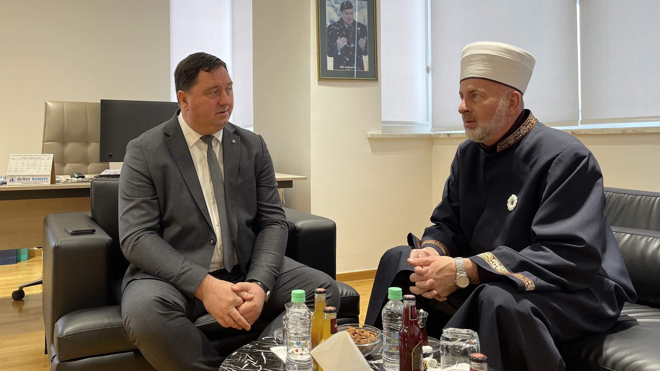 Media centar posjetio muftija Pitić: Podrška radu i prezentaciji misije Islamske zajednice