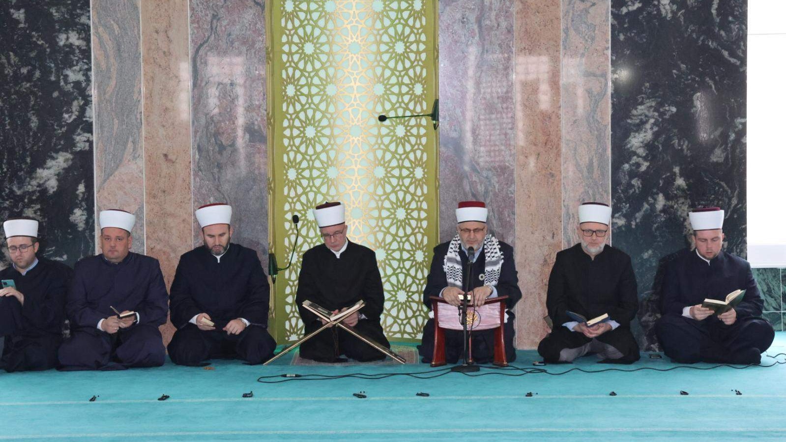 Hafiske mukabele u Muftijstvu tuzlanskom: Vjernici su svojim srcima vezani za Kur'an