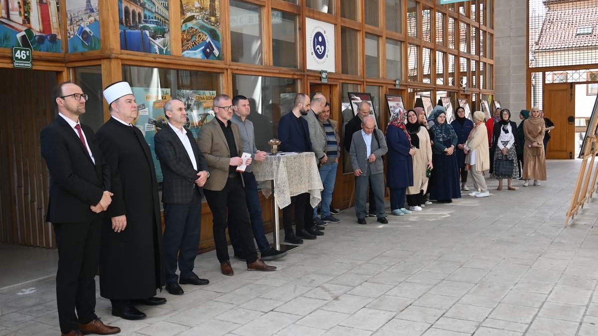 Izložba „Banjalučke džamije“ otvorena u Sarajevu