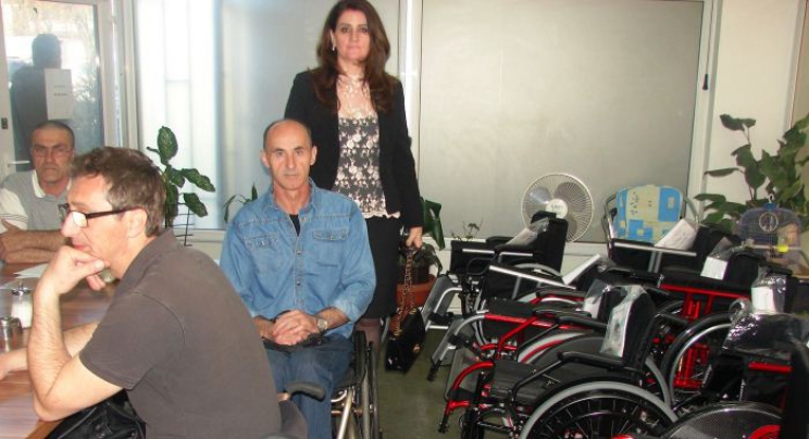 Nova kolica za 64 ratna vojna invalida-paraplegičara u Sarajevu