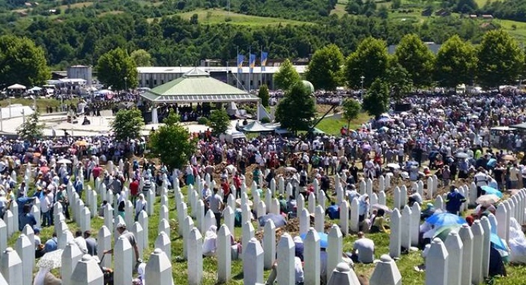 Priznanje Organizacionom odboru za obilježavanje 20. godišnjice genocida u Srebrenici