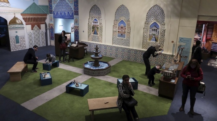 New York: Posjetitelji uživaju u izložbi islamske kulture od Amerike do Zanzibara