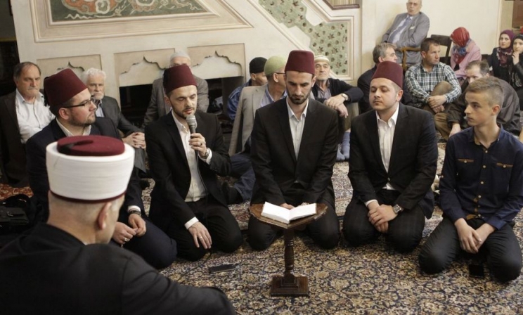 Muslimani širom BiH obilježili Lejletu-r-Regaib