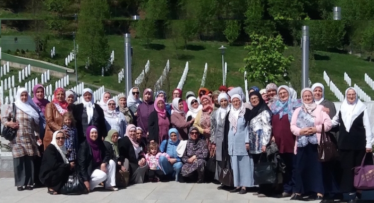 Gradačac-Bosanski Šamac: Posjeta Memorijalnom centru Srebrenica-Potočari