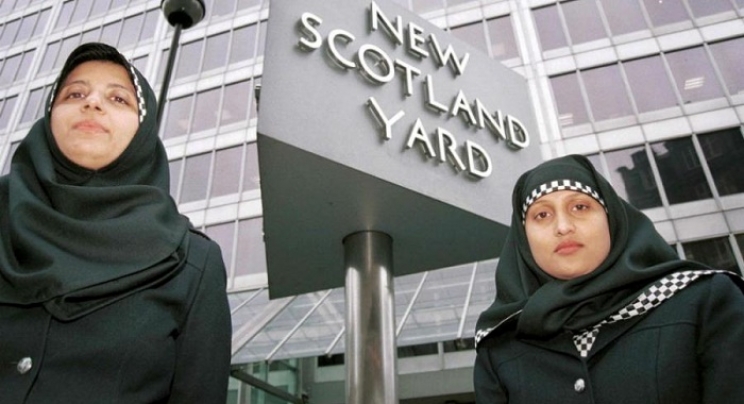 Hidžab dio policijske uniforme u Škotskoj