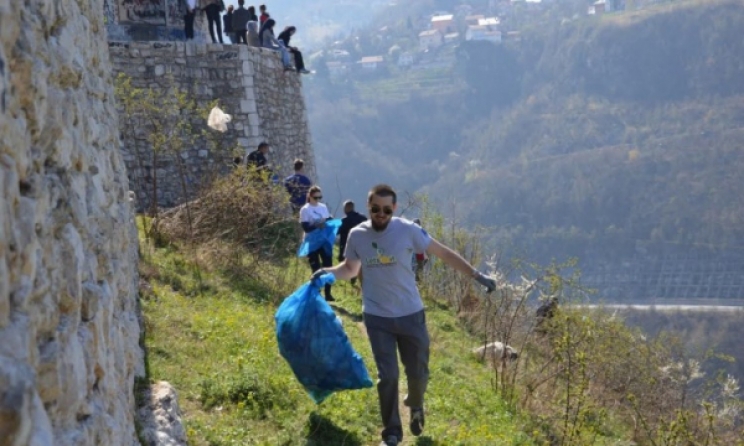 Volonteri očistili Bijelu tabiju u Sarajevu