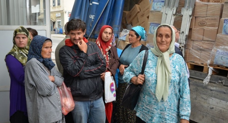 Isporučeno hiljadu ramazanskih paketa za povratničke  porodice širom BiH