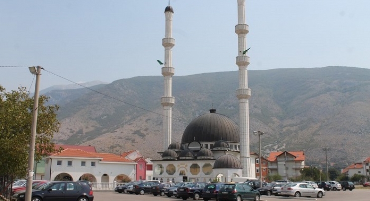 Tradicionalni Mevlud u Vrapčićima: Širiti lijepe vijesti i govoriti o lijepom je ibadet (FOTO)