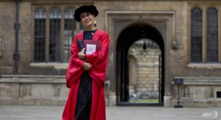 Britanski grad Oxford oduzeo ranije dato priznanje mijanmarskoj čelnici Suu Kyi