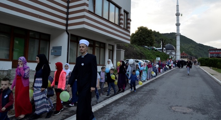 Srebrenica: Više od stotinu djece na zajedničkom iftaru