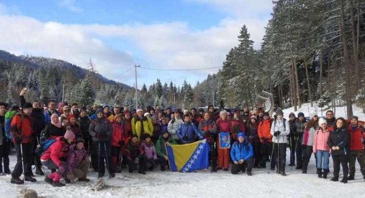 Novogodišnji uspon - 142 planinara na vrhu Trebevića