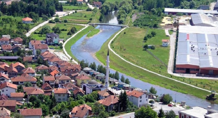 Donji Vakuf prekinuo finansiranje političkih stranaka, novac ide studentima