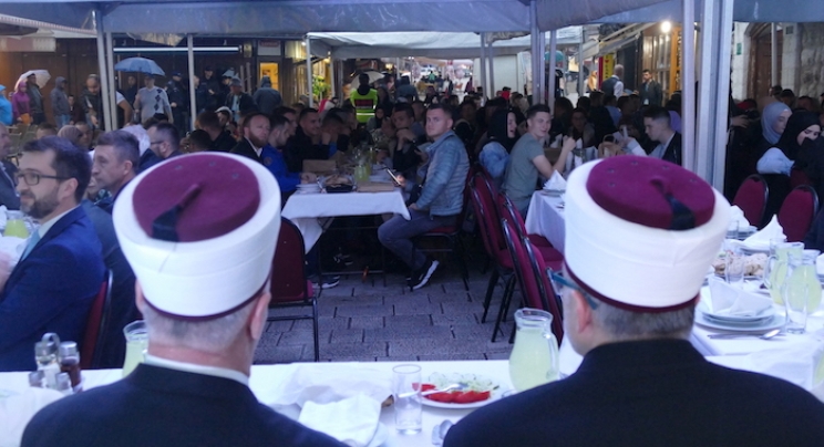 Iftarsko druženje reisu-l-uleme s mladima