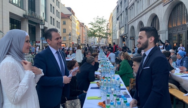 Student FIN-a učio je ezan u centru Minhena