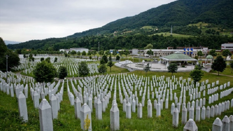 Memorijalni centar Srebrenica-Potočari: Nagrada Handkeu je uvreda ljudskosti