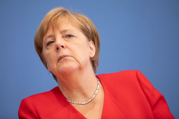 Merkel: Sporazum o Brexitu još je moguć