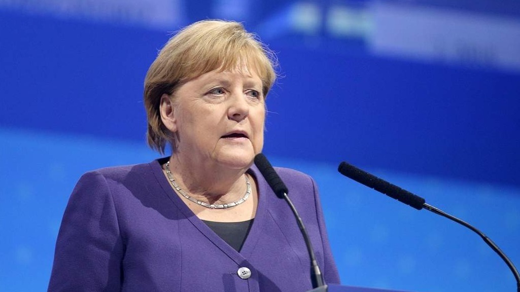 Merkel: Očuvati NATO je suštinski važno