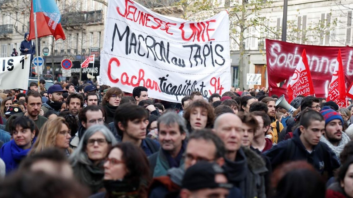 Nastavljeni štrajk i protesti u Francuskoj: U Parizu jučer 30 privedenih